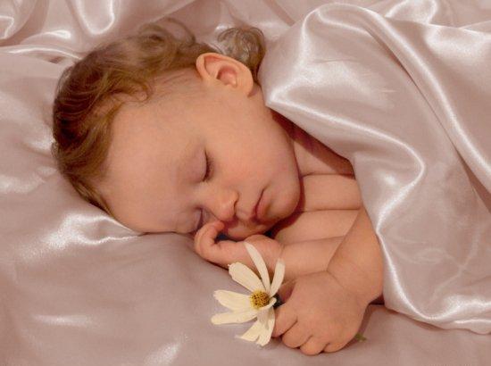 Golden Slumbers Lullabie for babies